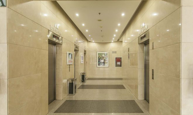 北京富顿中心大厦 开发商招租010-58674996电梯间